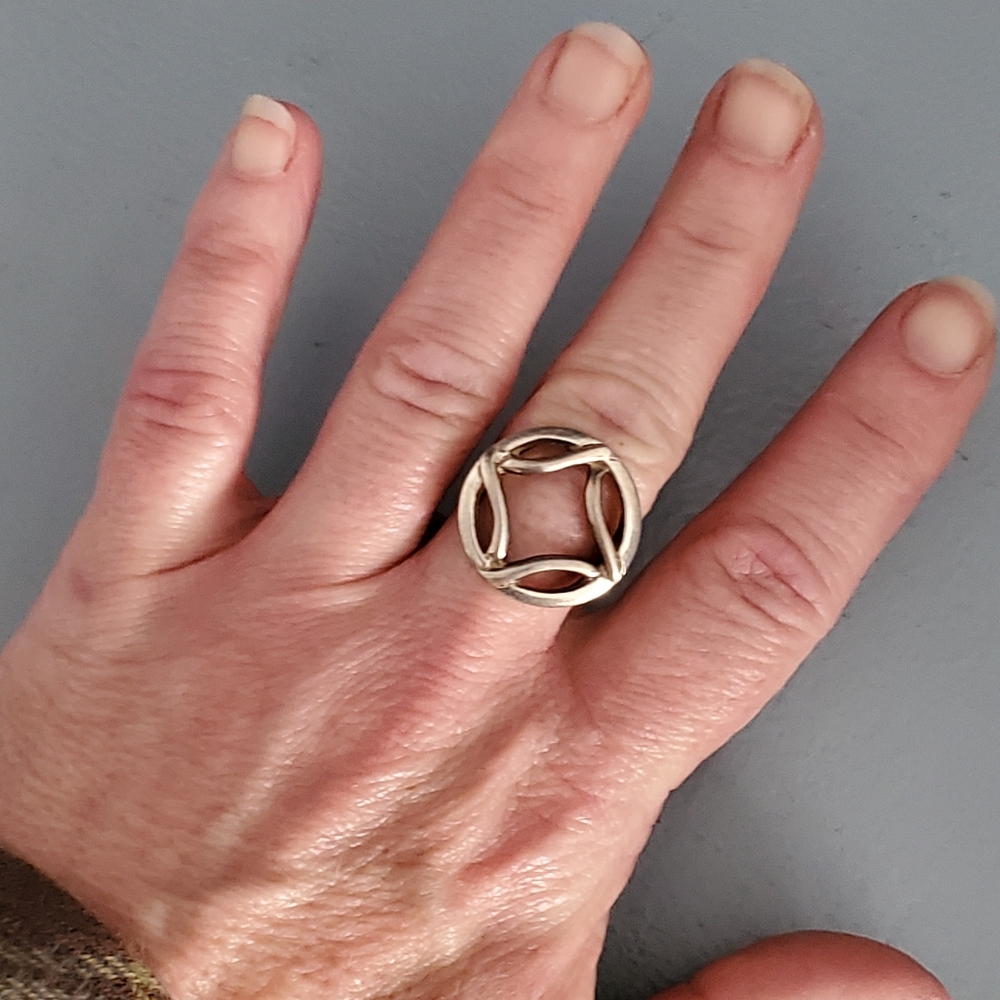 Statement Vintage Sterling silver 925 Ring Unisex Style Star Comp. Circle  Sz 8